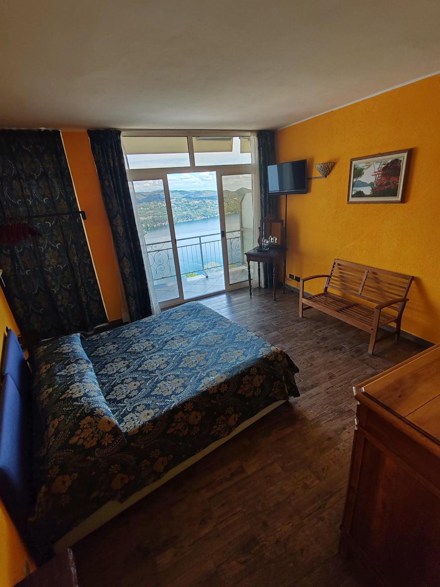 Hotel Panoramico Lago D'Orta (Adults Only) Madonna Del Sasso Εξωτερικό φωτογραφία
