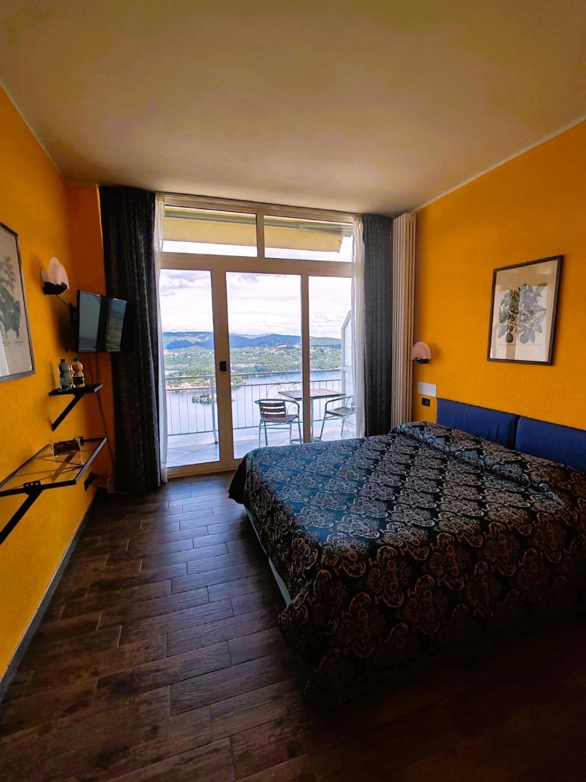 Hotel Panoramico Lago D'Orta (Adults Only) Madonna Del Sasso Εξωτερικό φωτογραφία