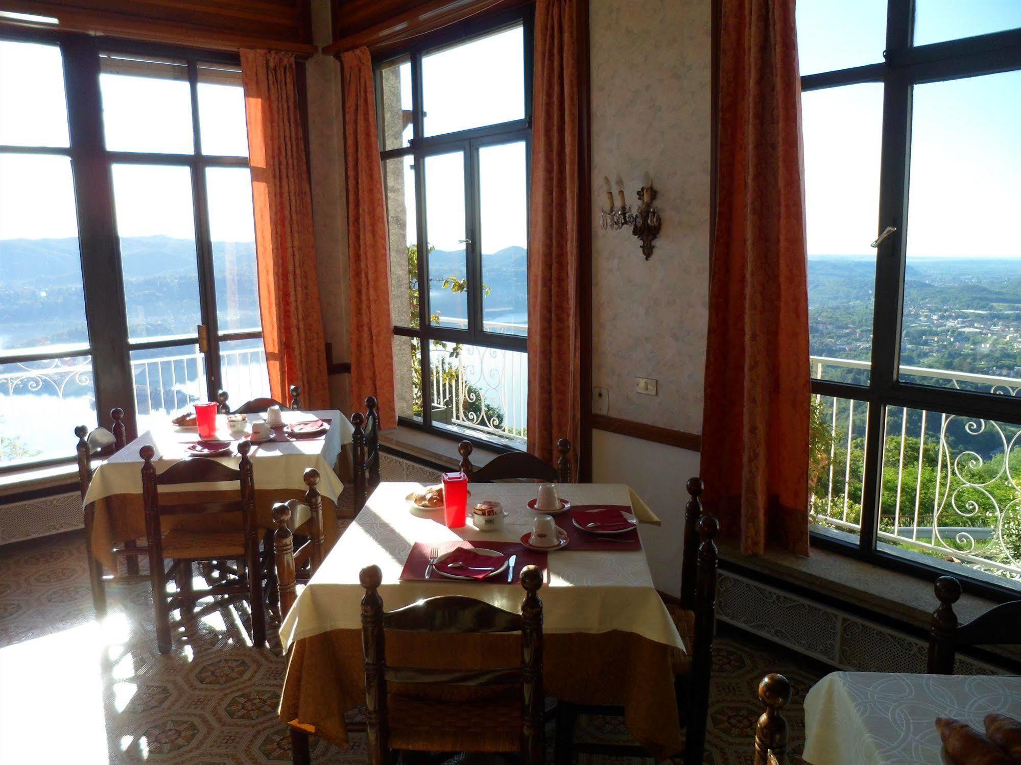 Hotel Panoramico Lago D'Orta (Adults Only) Madonna Del Sasso Εξωτερικό φωτογραφία